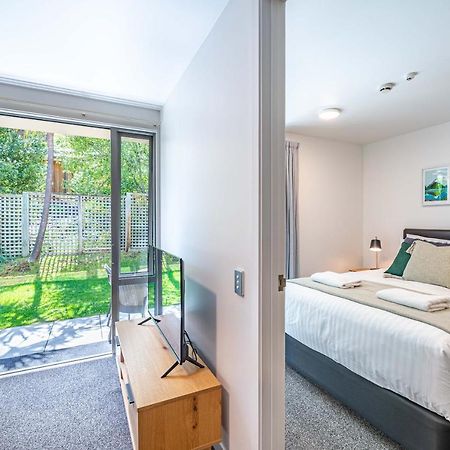 Central Luxury Apartment 108 Wanaka Buitenkant foto