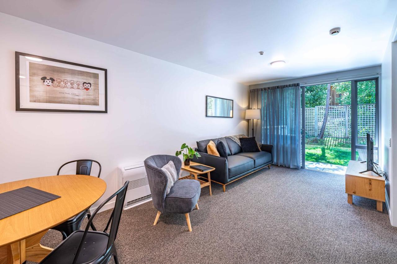 Central Luxury Apartment 108 Wanaka Buitenkant foto
